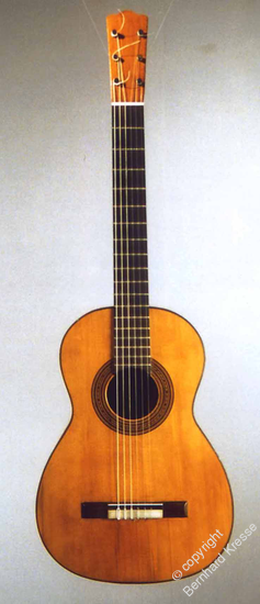Kresse Gitarren Archiv // Detail